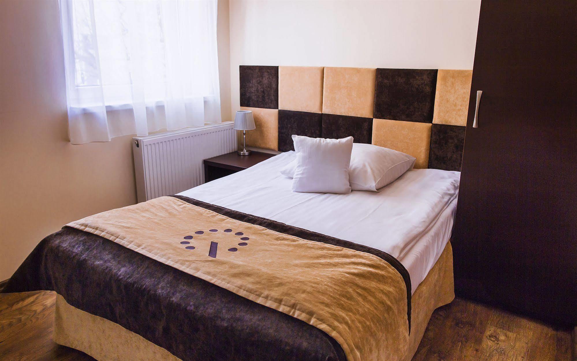 Boutique Hotel'S III Pilsudskiego Lódź Exterior foto